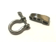 Adjustable_d_shackle_RXJBC44JL8X1.JPG